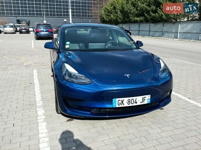 Синій Тесла Модель 3, об'ємом двигуна 0 л та пробігом 18 тис. км за 23500 $, фото 4 на Automoto.ua