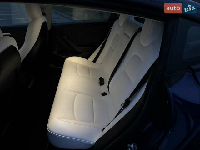 Синій Тесла Модель 3, об'ємом двигуна 0 л та пробігом 72 тис. км за 23000 $, фото 7 на Automoto.ua