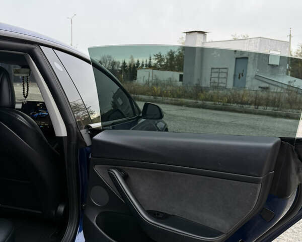 Тесла Модель 3 2022 в Харькове на Automoto.ua Синий Тесла Модель 3, объемом двигателя 0 л и пробегом 52 тыс. км за 24999 $, фото 14 на Automoto.ua