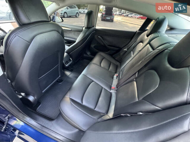 Синий Тесла Модель 3, объемом двигателя 0 л и пробегом 96 тыс. км за 19999 $, фото 36 на Automoto.ua