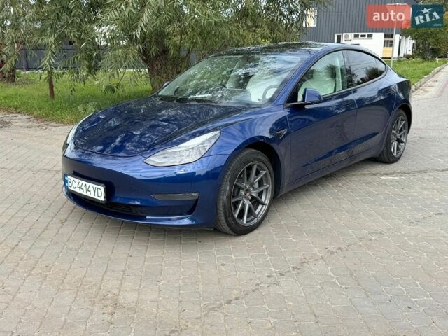 Синій Тесла Модель 3, об'ємом двигуна 0 л та пробігом 129 тис. км за 19200 $, фото 16 на Automoto.ua