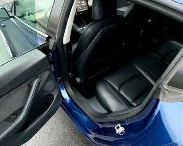 Синий Тесла Модель 3, объемом двигателя 0 л и пробегом 220 тыс. км за 18700 $, фото 8 на Automoto.ua