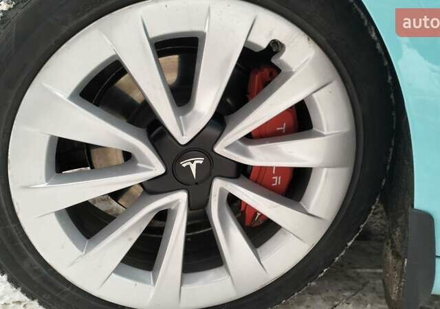 Синий Тесла Модель 3, объемом двигателя 0 л и пробегом 108 тыс. км за 18700 $, фото 6 на Automoto.ua
