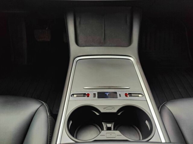 Синий Тесла Модель 3, объемом двигателя 0 л и пробегом 53 тыс. км за 14000 $, фото 8 на Automoto.ua