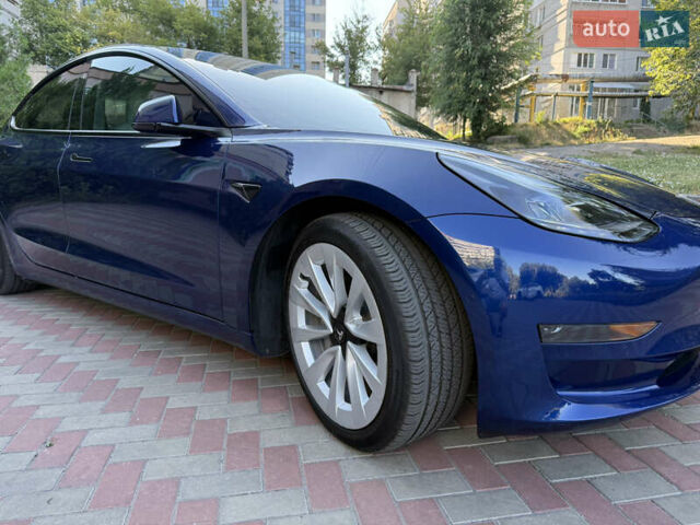 Тесла Модель 3 2022 в Днепре (Днепропетровске) на Automoto.ua Синий Тесла Модель 3, объемом двигателя 0 л и пробегом 25 тыс. км за 21200 $, фото 17 на Automoto.ua