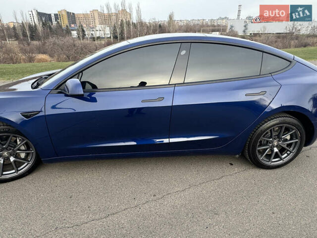 Синий Тесла Модель 3, объемом двигателя 0 л и пробегом 92 тыс. км за 19990 $, фото 7 на Automoto.ua
