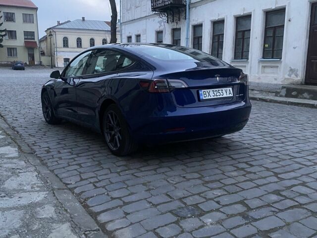 Синий Тесла Модель 3, объемом двигателя 0 л и пробегом 141 тыс. км за 19900 $, фото 1 на Automoto.ua