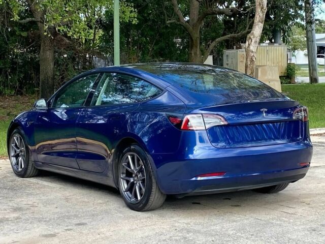 Синій Тесла Модель 3, об'ємом двигуна 0 л та пробігом 28 тис. км за 9100 $, фото 3 на Automoto.ua