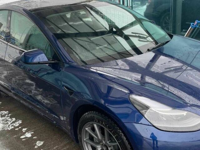 Синий Тесла Модель 3, объемом двигателя 0 л и пробегом 53 тыс. км за 14000 $, фото 1 на Automoto.ua