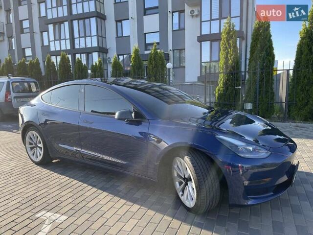 Синий Тесла Модель 3, объемом двигателя 0 л и пробегом 57 тыс. км за 21200 $, фото 2 на Automoto.ua