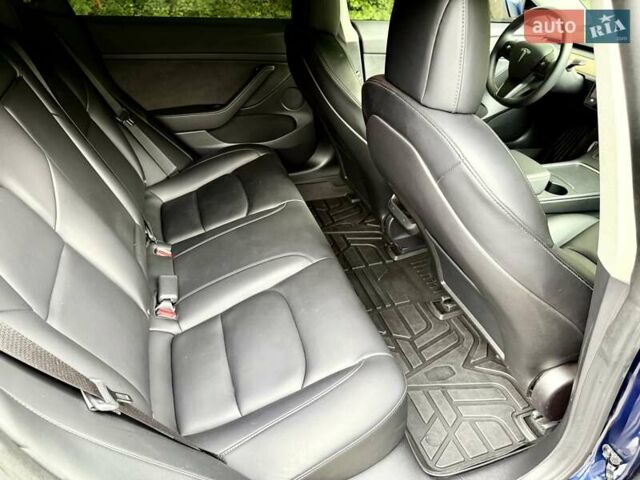 Синий Тесла Модель 3, объемом двигателя 0 л и пробегом 31 тыс. км за 23500 $, фото 18 на Automoto.ua