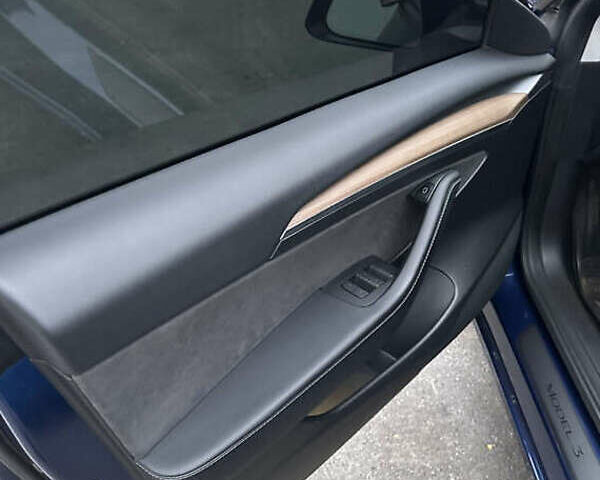 Синий Тесла Модель 3, объемом двигателя 0 л и пробегом 36 тыс. км за 20000 $, фото 7 на Automoto.ua