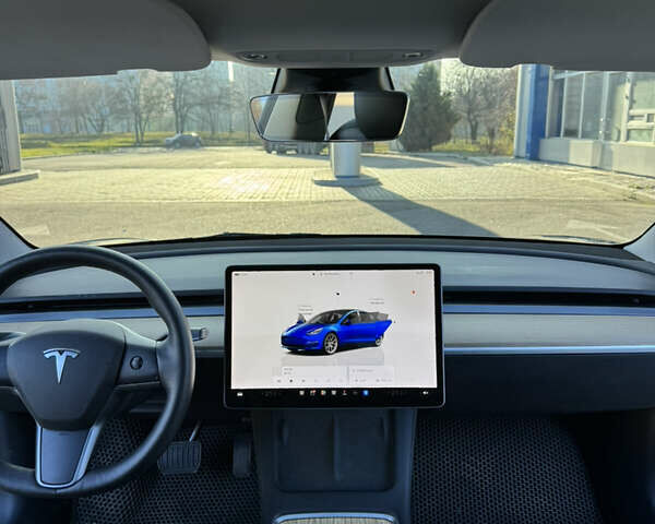 Синий Тесла Модель 3, объемом двигателя 0 л и пробегом 68 тыс. км за 20900 $, фото 8 на Automoto.ua