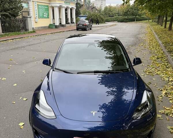 Тесла Модель 3 2022 у Умани на Automoto.ua Синій Тесла Модель 3, об'ємом двигуна 0 л та пробігом 53 тис. км за 19700 $, фото 15 на Automoto.ua