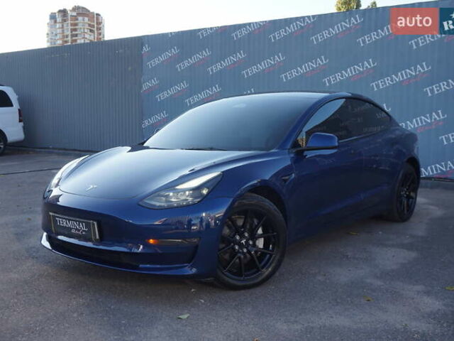 Синий Тесла Модель 3, объемом двигателя 0 л и пробегом 58 тыс. км за 22900 $, фото 56 на Automoto.ua