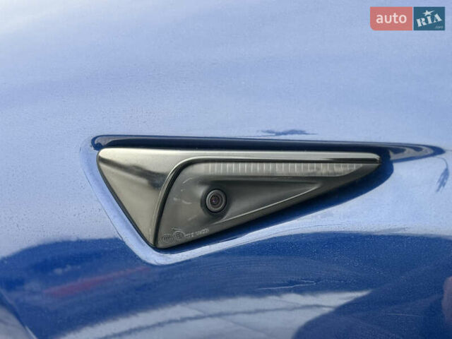 Синий Тесла Модель 3, объемом двигателя 0 л и пробегом 98 тыс. км за 18400 $, фото 11 на Automoto.ua