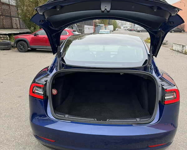 Тесла Модель 3 2022 у Києві на Automoto.ua Синій Тесла Модель 3, об'ємом двигуна 0 л та пробігом 70 тис. км за 21500 $, фото 7 на Automoto.ua