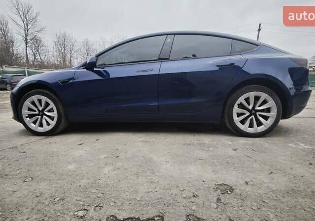 Синій Тесла Модель 3, об'ємом двигуна 0 л та пробігом 121 тис. км за 19500 $, фото 5 на Automoto.ua