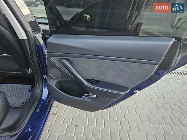 Синій Тесла Модель 3, об'ємом двигуна 0 л та пробігом 81 тис. км за 23000 $, фото 13 на Automoto.ua
