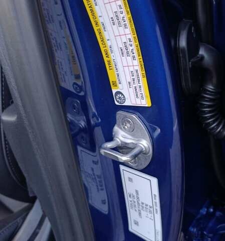 Синий Тесла Модель 3, объемом двигателя 0 л и пробегом 12 тыс. км за 23500 $, фото 27 на Automoto.ua