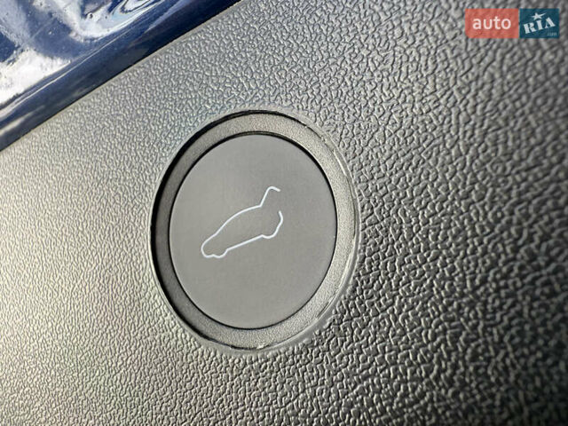 Тесла Модель 3 2022 в Днепре (Днепропетровске) на Automoto.ua Синий Тесла Модель 3, объемом двигателя 0 л и пробегом 25 тыс. км за 21200 $, фото 61 на Automoto.ua