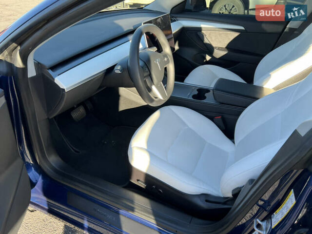 Синий Тесла Модель 3, объемом двигателя 0 л и пробегом 102 тыс. км за 22000 $, фото 11 на Automoto.ua
