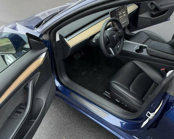 Синий Тесла Модель 3, объемом двигателя 0 л и пробегом 70 тыс. км за 19700 $, фото 15 на Automoto.ua