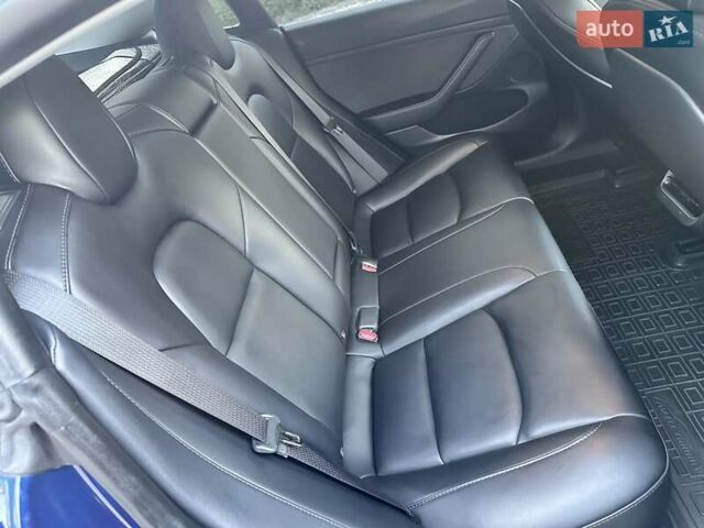 Тесла Модель 3 2022 в Днепре (Днепропетровске) на Automoto.ua Синий Тесла Модель 3, объемом двигателя 0 л и пробегом 28 тыс. км за 23500 $, фото 35 на Automoto.ua