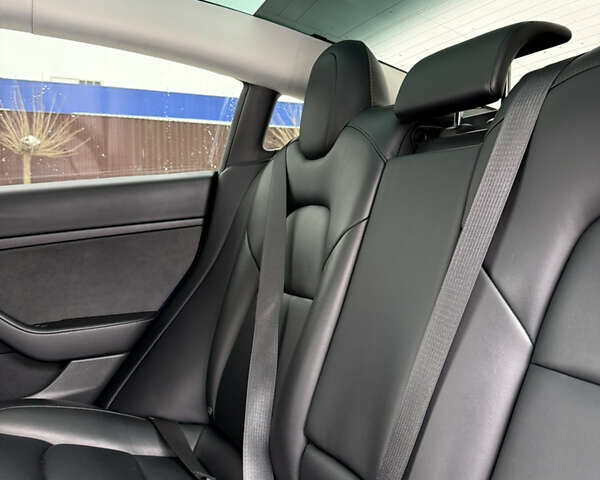 Синий Тесла Модель 3, объемом двигателя 0 л и пробегом 54 тыс. км за 19300 $, фото 14 на Automoto.ua