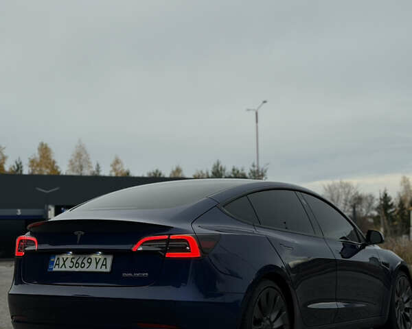 Тесла Модель 3 2022 в Харькове на Automoto.ua Синий Тесла Модель 3, объемом двигателя 0 л и пробегом 52 тыс. км за 24999 $, фото 4 на Automoto.ua