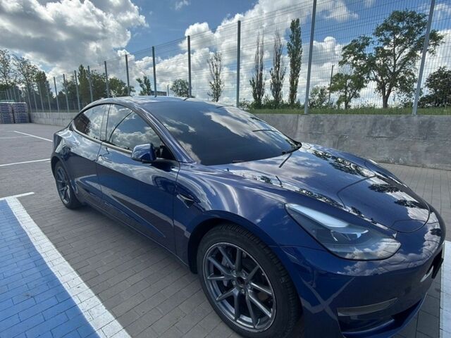 Синий Тесла Модель 3, объемом двигателя 0 л и пробегом 77 тыс. км за 21000 $, фото 2 на Automoto.ua