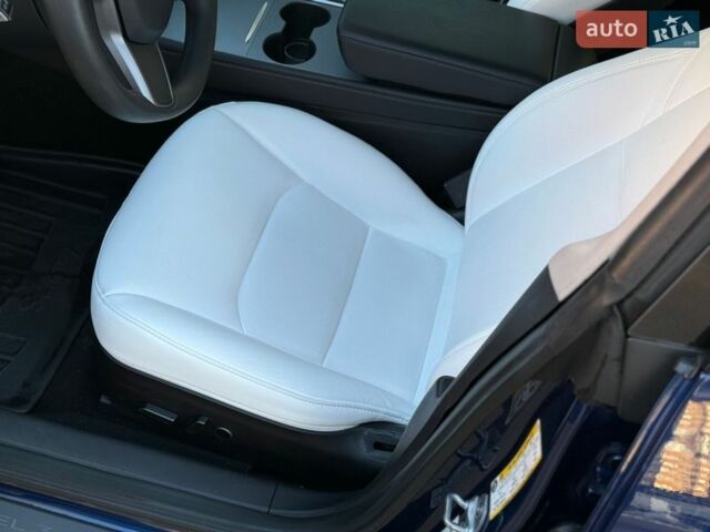 Синій Тесла Модель 3, об'ємом двигуна 0 л та пробігом 136 тис. км за 18600 $, фото 9 на Automoto.ua