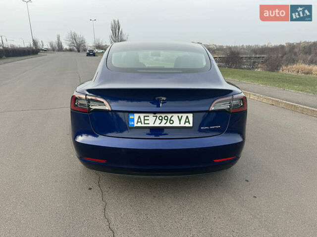 Синий Тесла Модель 3, объемом двигателя 0 л и пробегом 92 тыс. км за 19990 $, фото 3 на Automoto.ua
