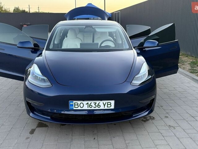 Синій Тесла Модель 3, об'ємом двигуна 0 л та пробігом 126 тис. км за 18900 $, фото 2 на Automoto.ua