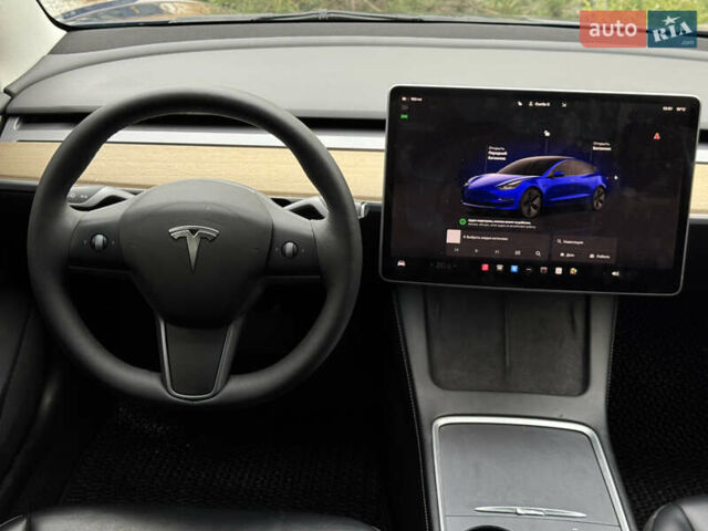 Синій Тесла Модель 3, об'ємом двигуна 0 л та пробігом 97 тис. км за 18700 $, фото 28 на Automoto.ua