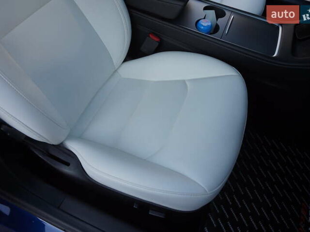 Синий Тесла Модель 3, объемом двигателя 0 л и пробегом 58 тыс. км за 22900 $, фото 31 на Automoto.ua