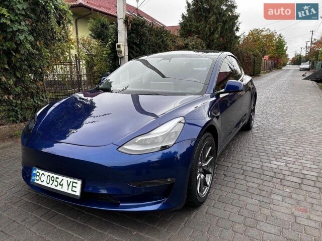 Синий Тесла Модель 3, объемом двигателя 0 л и пробегом 69 тыс. км за 20900 $, фото 5 на Automoto.ua