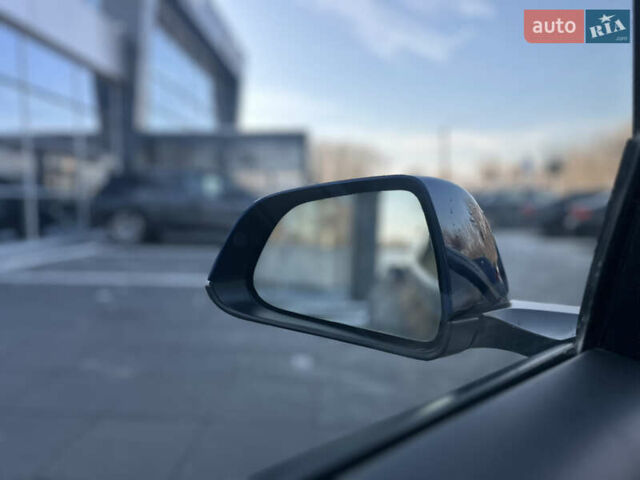 Синий Тесла Модель 3, объемом двигателя 0 л и пробегом 133 тыс. км за 14799 $, фото 51 на Automoto.ua