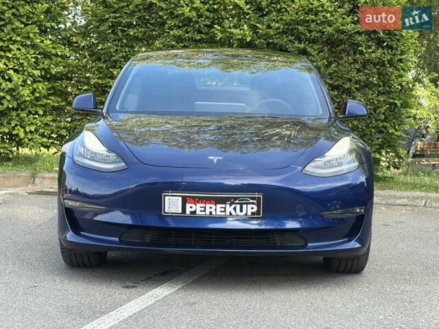 Синий Тесла Модель 3, объемом двигателя 0 л и пробегом 96 тыс. км за 19999 $, фото 5 на Automoto.ua