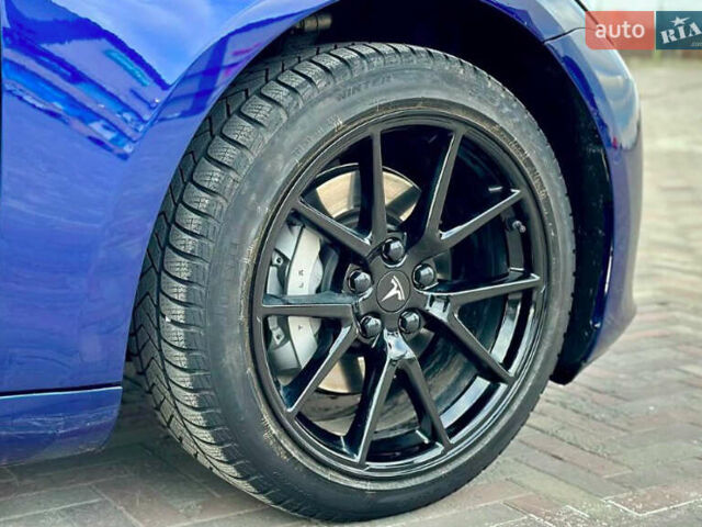 Синий Тесла Модель 3, объемом двигателя 0 л и пробегом 87 тыс. км за 19000 $, фото 7 на Automoto.ua