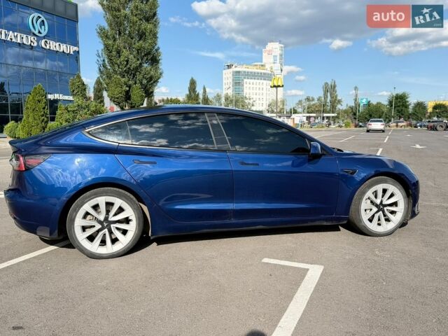 Синий Тесла Модель 3, объемом двигателя 0 л и пробегом 106 тыс. км за 20199 $, фото 6 на Automoto.ua