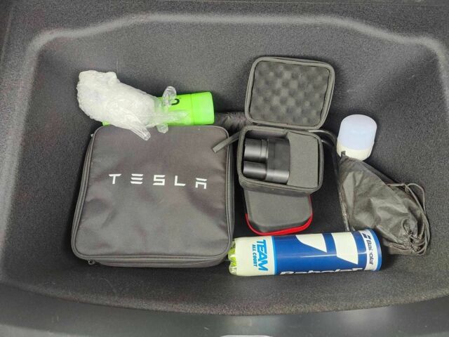 Синий Тесла Модель 3, объемом двигателя 0 л и пробегом 53 тыс. км за 14000 $, фото 7 на Automoto.ua