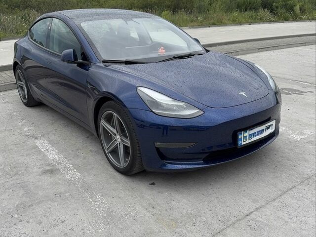 Синий Тесла Модель 3, объемом двигателя 0 л и пробегом 90 тыс. км за 14887 $, фото 3 на Automoto.ua