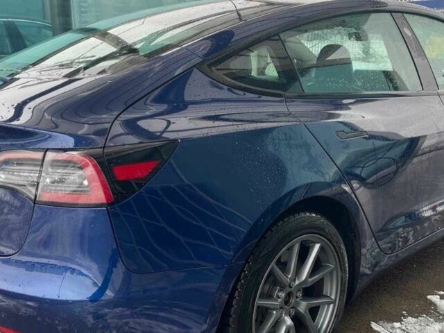 Синий Тесла Модель 3, объемом двигателя 0 л и пробегом 53 тыс. км за 14000 $, фото 4 на Automoto.ua