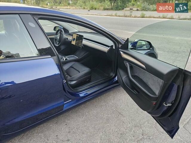 Синій Тесла Модель 3, об'ємом двигуна 0 л та пробігом 23 тис. км за 24000 $, фото 17 на Automoto.ua