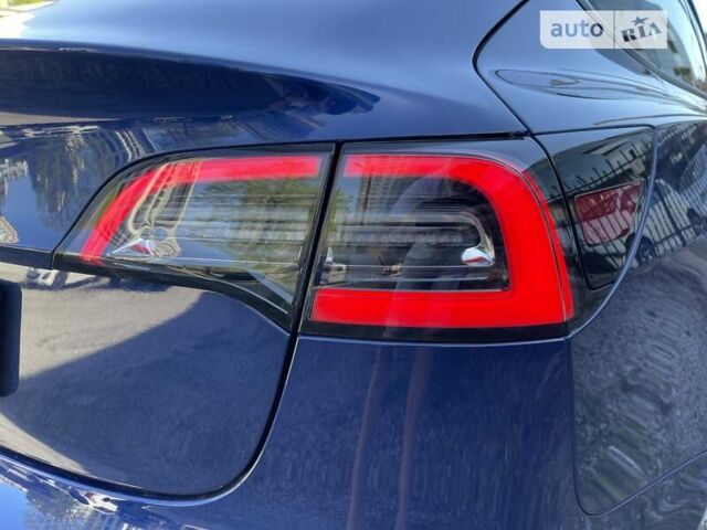 Синій Тесла Модель 3, об'ємом двигуна 0 л та пробігом 28 тис. км за 24500 $, фото 47 на Automoto.ua