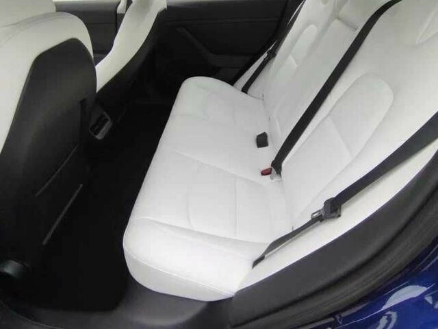 Синий Тесла Модель 3, объемом двигателя 0 л и пробегом 101 тыс. км за 16500 $, фото 13 на Automoto.ua