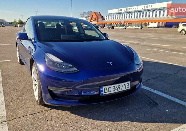 Синий Тесла Модель 3, объемом двигателя 0 л и пробегом 172 тыс. км за 17000 $, фото 1 на Automoto.ua