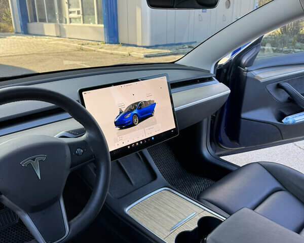 Синий Тесла Модель 3, объемом двигателя 0 л и пробегом 68 тыс. км за 20900 $, фото 7 на Automoto.ua