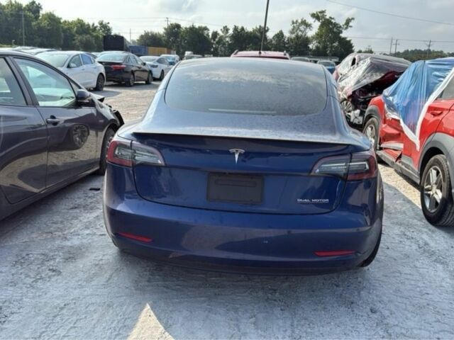 Синий Тесла Модель 3, объемом двигателя 0 л и пробегом 90 тыс. км за 18500 $, фото 3 на Automoto.ua